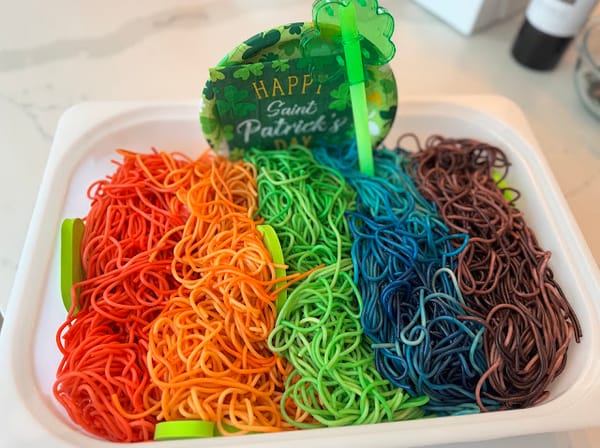 A Simple Rainbow Sensory Bin That Kids Love